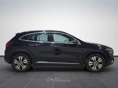 Mercedes-Benz GLA  200 d progressive advanced plus auto Nero usata Firenze