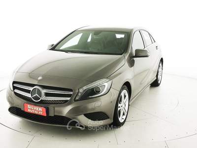 Mercedes-Benz Classe A CDI Automatic Sport Grigio usata Crema