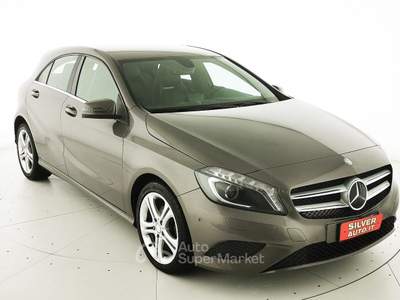 Mercedes-Benz Classe A CDI Automatic Sport Grigio usata Crema