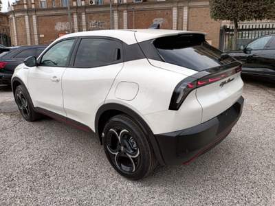 Alfa Romeo Junior 1200 HYBRID SPECIALE 136CV EDCT6 NAV CAM"18 Bianco usata Pistoia
