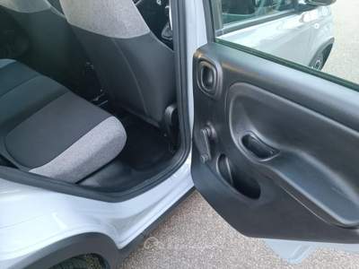 Fiat Panda 1.0 FireFly S&S Hybrid City Life Grigio usata Castelfranco di Sotto