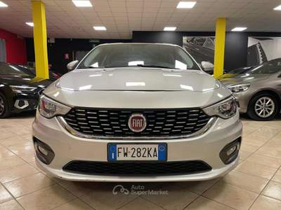 Fiat Tipo 1.3 Mjt 4 porte Lounge Argento usata Bozzolo