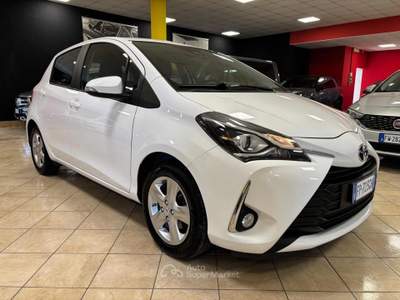 Toyota Yaris 1.0 5 porte ** KM CERTIF. TOYOTA ** Bianco usata Bozzolo