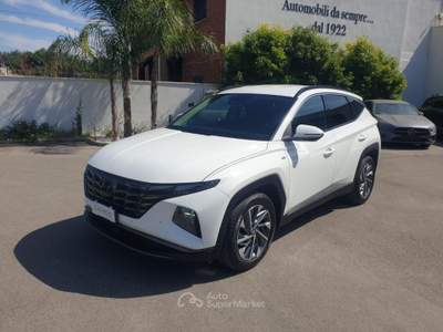 Hyundai Tucson 1.6 T-GDI 48V XLine Bianco usata Taranto