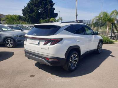 Hyundai Tucson 1.6 T-GDI 48V XLine Bianco usata Taranto