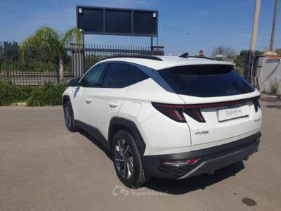Hyundai Tucson 1.6 T-GDI 48V XLine Bianco usata Taranto