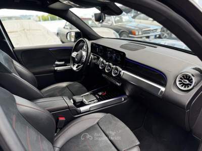 Mercedes-Benz Classe GLB d Premium AMG (Auto/Led64/Pelle/Led) Nero usata Castellaneta