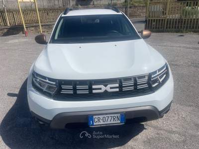 Dacia Duster Uniproprietario, condizioni eccellenti, gomme nuove 4 stagioni Bianco usata Marino
