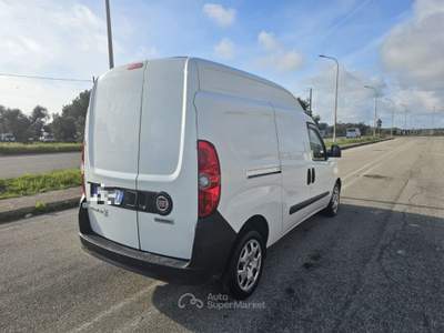 Fiat Doblò 1.6 MJT 120CV S&S PL-TA Cargo Maxi XL Lounge Bianco usata Maruggio