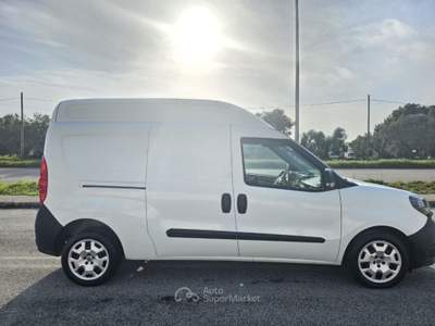Fiat Doblò 1.6 MJT 120CV S&S PL-TA Cargo Maxi XL Lounge Bianco usata Maruggio