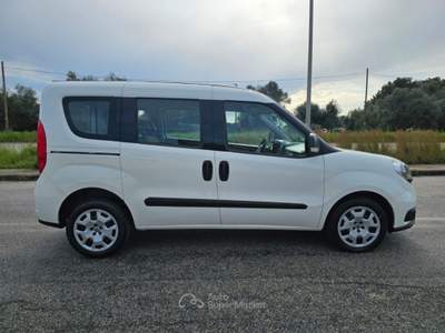 Fiat Doblò 1.6 MJT 16V 95CV EASY AUTOVETTURA Bianco usata Maruggio