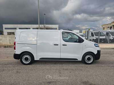 Fiat Scudo 1.5 BlueHDi 120 CV L2H1 Furgone Business Bianco usata Maruggio