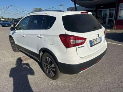 Suzuki SX4 S-Cross 4WD 1.6 ddis Allgrip Top - FM187LC Bianco usata Basiliano