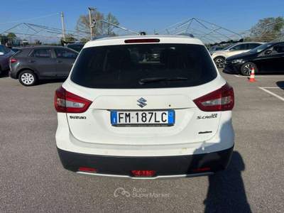 Suzuki SX4 S-Cross 4WD 1.6 ddis Allgrip Top - FM187LC Bianco usata Basiliano