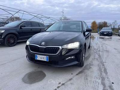 Skoda Scala 1.6 tdi Ambition 115cv dsg - FZ669EE Nero usata Basiliano
