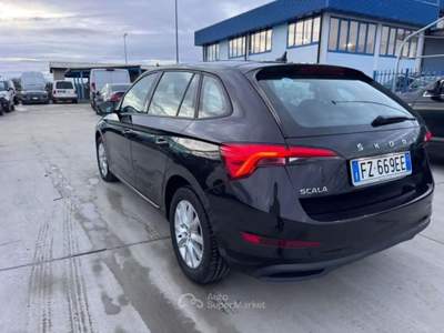 Skoda Scala 1.6 tdi Ambition 115cv dsg - FZ669EE Nero usata Basiliano