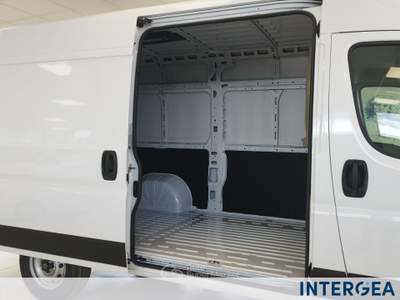Peugeot Boxer Boxer 35 l2h2 2.2 diesel 140cv s&s Bianco usata Sesto Fiorentino