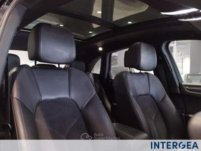 Porsche Macan Macan 2.0 245cv pdk Nero usata Sesto Fiorentino
