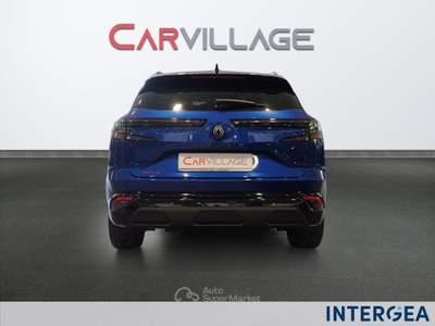 Renault Austral  1.2 e-tech full hybrid iconic esprit alpin Blu/Azzurro usata Sesto Fiorentino