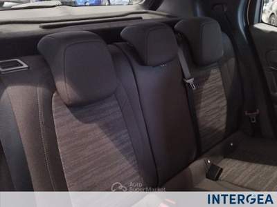 Jeep Avenger Avenger 1.2 turbo e-hybrid longitude fwd 100cv edc Bianco usata Sesto Fiorentino