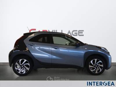 Toyota Aygo X  1.0 trend 72cv Blu/Azzurro usata Sesto Fiorentino
