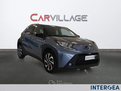 Toyota Aygo X  1.0 trend 72cv Blu/Azzurro usata Sesto Fiorentino