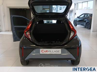 Toyota Aygo X  1.0 trend 72cv Blu/Azzurro usata Sesto Fiorentino