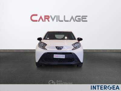 Toyota Aygo X  1.0 active 72cv Bianco usata Sesto Fiorentino