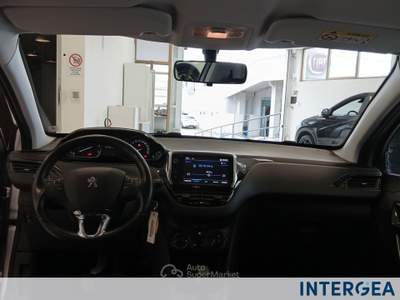 Peugeot 208 208 5p 1.6 bluehdi allure 75cv my18 Argento usata Sesto Fiorentino