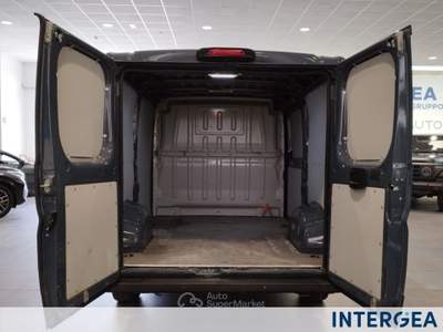 Peugeot Boxer Boxer 330 2.2 bluehdi 120cv s&s l1h1 Blu/Azzurro usata Sesto Fiorentino