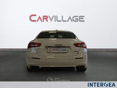 Maserati Ghibli Ghibli 3.0 v6 ds gransport 250cv auto my19 Bianco usata Sesto Fiorentino