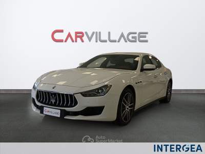 Maserati Ghibli Ghibli 3.0 v6 ds gransport 250cv auto my19 Bianco usata Sesto Fiorentino