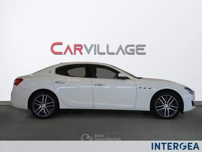 Maserati Ghibli Ghibli 3.0 v6 ds gransport 250cv auto my19 Bianco usata Sesto Fiorentino