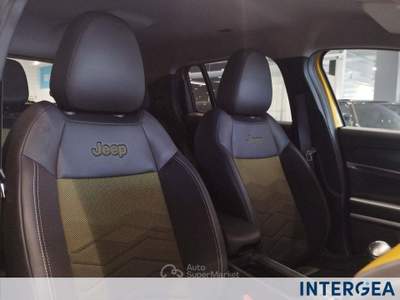Jeep Avenger Avenger 1.2 turbo summit fwd 100cv Oro usata Sesto Fiorentino