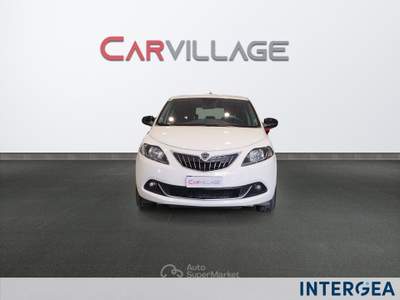 Lancia Ypsilon Ypsilon 1.0 firefly hybrid gold s&s 70cv 5p.ti Bianco usata Sesto Fiorentino