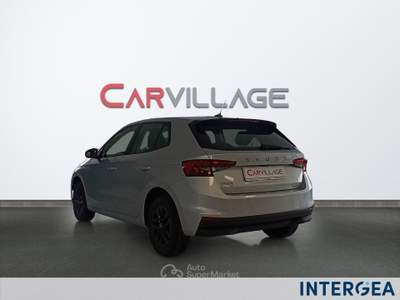 Skoda Fabia  young edition 1,0 mpi 59 kw (80 cv) 5 marce - manuale Argento usata Sesto Fiorentino