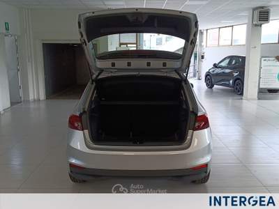 Skoda Fabia  young edition 1,0 mpi 59 kw (80 cv) 5 marce - manuale Argento usata Sesto Fiorentino