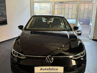 Volkswagen Golf Golf 1.0 eTSI EVO DSG Life Nero usata POZZUOLI