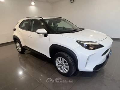 Toyota Yaris Cross Yaris Cross 1.5 Hybrid 5p. E-CVT Active Bianco usata RENDE