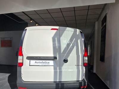 Volkswagen Caddy Caddy 2.0 TDI 102 CV Furgone Business Bianco usata POZZUOLI