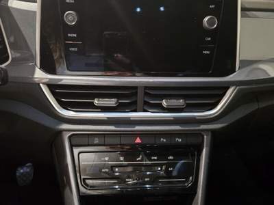 Volkswagen T-Roc T-Roc 2.0 TDI SCR Style Nero usata POZZUOLI