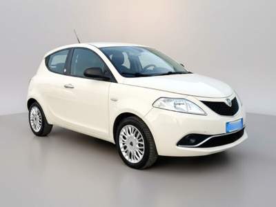 Lancia Ypsilon Ypsilon 1.2 69 CV 5 porte GPL Ecochic Gold usata Laterina