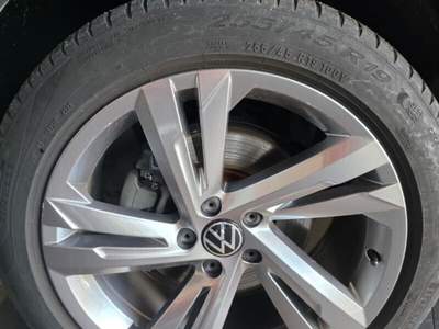 Volkswagen Tiguan Tiguan 2.0 TDI 150 CV SCR DSG R-Line Blu/Azzurro usata POZZUOLI