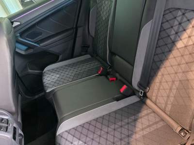 Volkswagen Tiguan Tiguan 2.0 TDI 150 CV SCR DSG R-Line Nero usata POZZUOLI