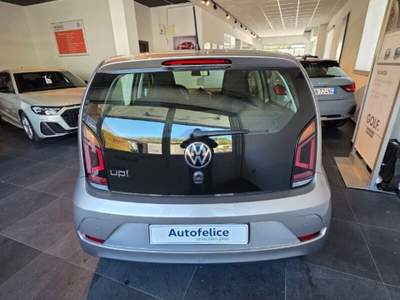 Volkswagen up! 1.0 5p. EVO move up! BlueMotion Technology Grigio usata POZZUOLI