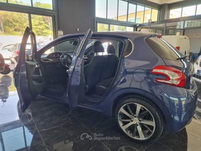 Peugeot 208 Peugeot 208 1.6 diesel usata Palazzo di Assisi