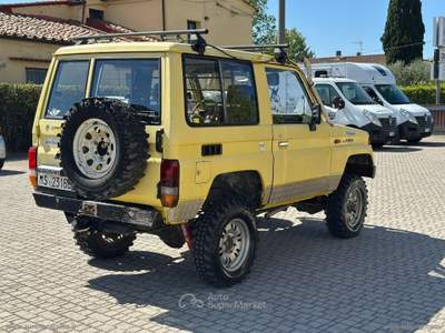 Toyota Land Cruiser Land Cruiser II 2.4 TD SW LJ70 Giallo usata San Giuliano Terme