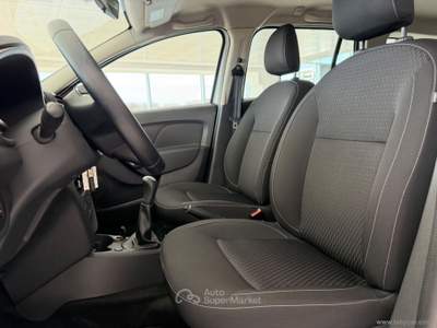 Dacia Logan Logan MCV 0.9 TCe 12V 90 T-GPL S&S Lau. Bianco usata San Michele salentino