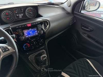 Lancia Ypsilon Ypsilon 0.9 T.Air 85CV 5p.Met.Ec.Silver Blu/Azzurro usata San Michele salentino