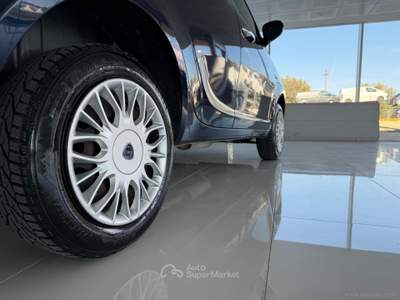 Lancia Ypsilon Ypsilon 0.9 T.Air 85CV 5p.Met.Ec.Silver Blu/Azzurro usata San Michele salentino